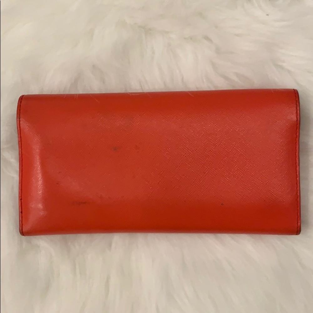 Tory Burch - Wallet with change purse! - Picture 2 of 8